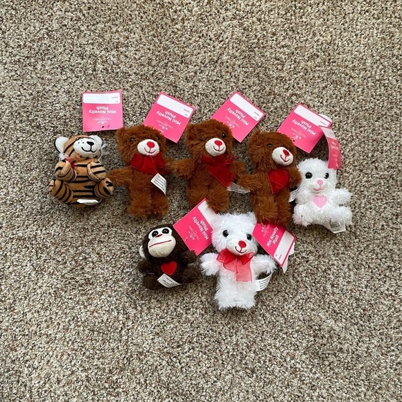 🎈🎈🎈Mini plush animals lot of 7 NWT kids toys stuffies - Picture 1 of 5